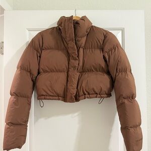 Lululemon Wunder Puff Super Cropped Size 6